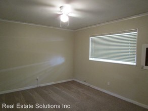 3002 N West St in Jackson, MS - Building Photo - Building Photo