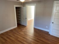 4640 Mallow St photo'