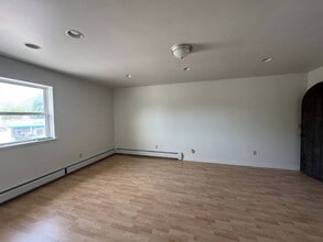3700 US-44 in Millbrook, NY - Building Photo - Building Photo