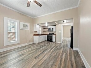 415 W Jefferson St in Waxahachie, TX - Building Photo - Building Photo