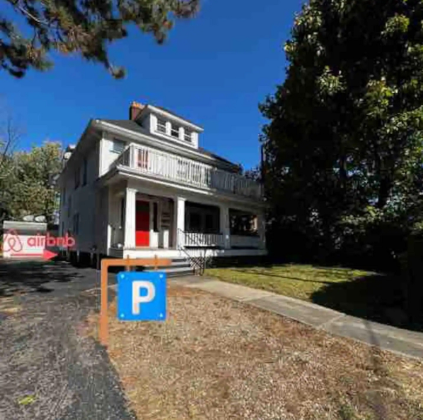 3173 Meadowbrook Blvd, Unit 2 in Cleveland Heights, OH - Foto de edificio - Building Photo