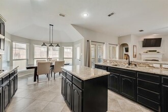 7109 Frenton Terrace in Fort Worth, TX - Building Photo - Building Photo