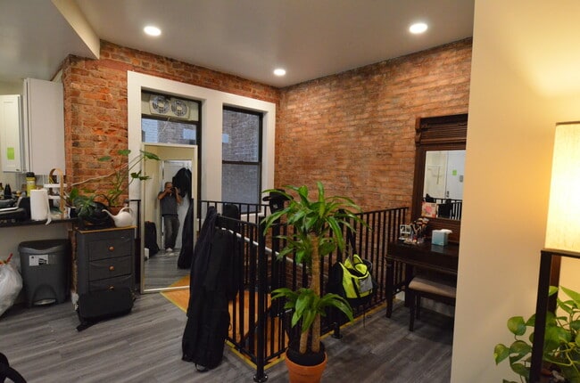 58 Westland Ave, Unit 12