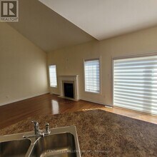 11 Jazzberry Rd in Brampton, ON - Building Photo - Building Photo