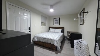 1343 Poppy Ave, Unit 431 in Orlando, FL - Building Photo