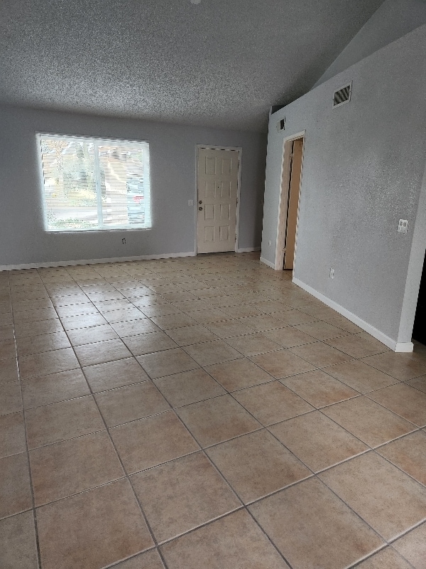 3033 W Irma Ln in Phoenix, AZ - Building Photo - Building Photo