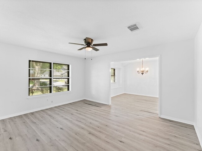 2122 Briar Cir in Pearland, TX - Building Photo - Building Photo