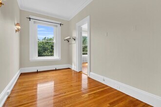 321 Commonwealth Ave, Unit 3 in Boston, MA - Building Photo - Building Photo