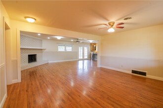 4633 30th St in Lubbock, TX - Building Photo - Building Photo