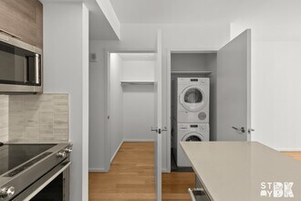 172 Montague St in Brooklyn, NY - Building Photo - Building Photo