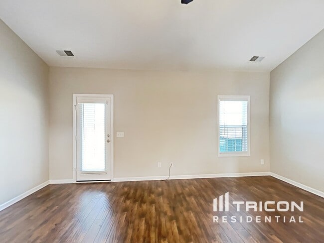 815 Ellyson Dr in Spring Hill, TN - Building Photo - Building Photo