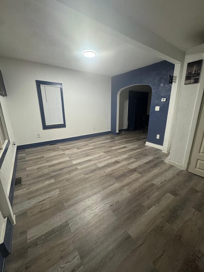 455 Irwin Ave in Pontiac, MI - Building Photo - Building Photo