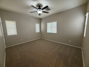 14228 W Country Gables Dr in Surprise, AZ - Building Photo - Building Photo