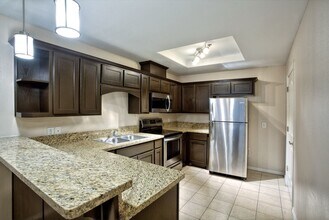 800 E Daffodil Ave in McAllen, TX - Building Photo - Building Photo