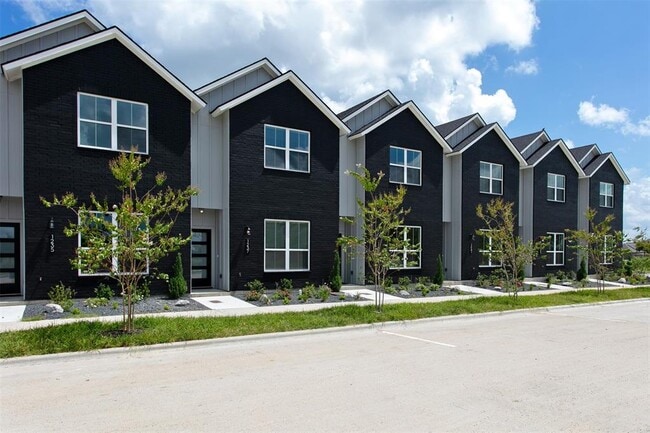property at 1237 Dorothy Ln