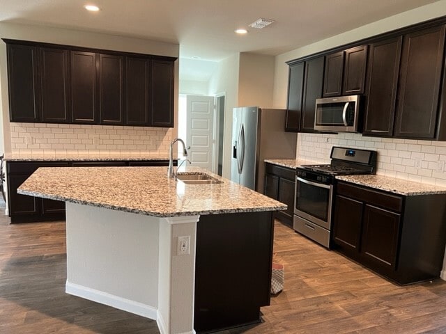 3822 Canyon Shore Ln in Missouri City, TX - Building Photo - Building Photo