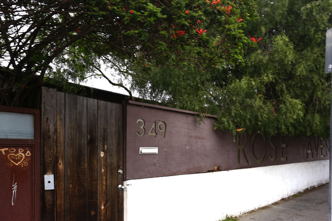 Rose Avenue Apartments in Venice, CA - Building Photo - Building Photo