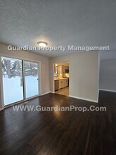 1484 19th Ave NW in New Brighton, MN - Building Photo - Building Photo