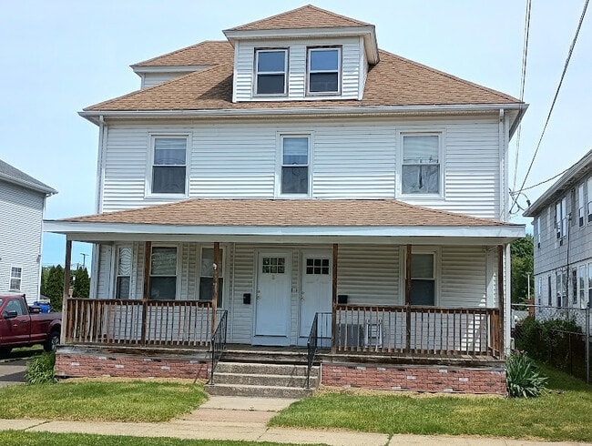 5 Park Ave, Unit A, Unit A