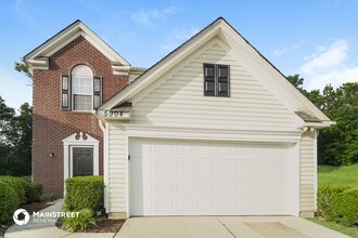 5904 Leawood Run Ct in Charlotte, NC - Building Photo - Building Photo