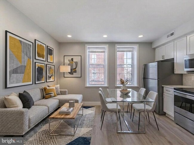 property at 672 N 19th St