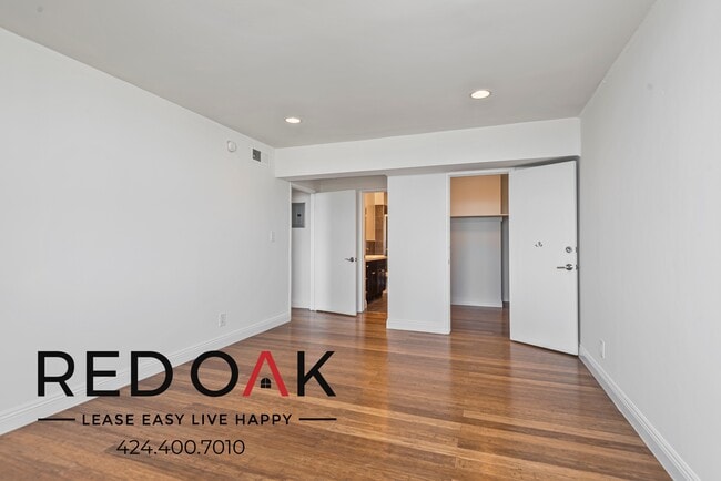 1211 Horn Ave in West Hollywood, CA - Foto de edificio - Building Photo