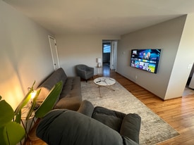 2201 Catalpa Rd in Madison, WI - Building Photo