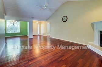 700 Valley Brook Rd in Wilmington, NC - Building Photo - Building Photo