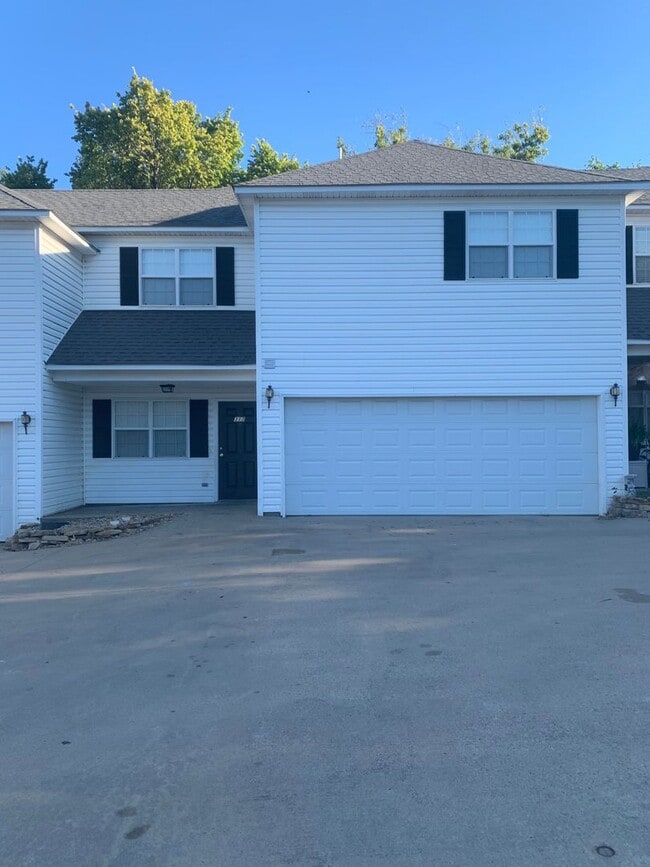 property at 317 E Modoc Ave