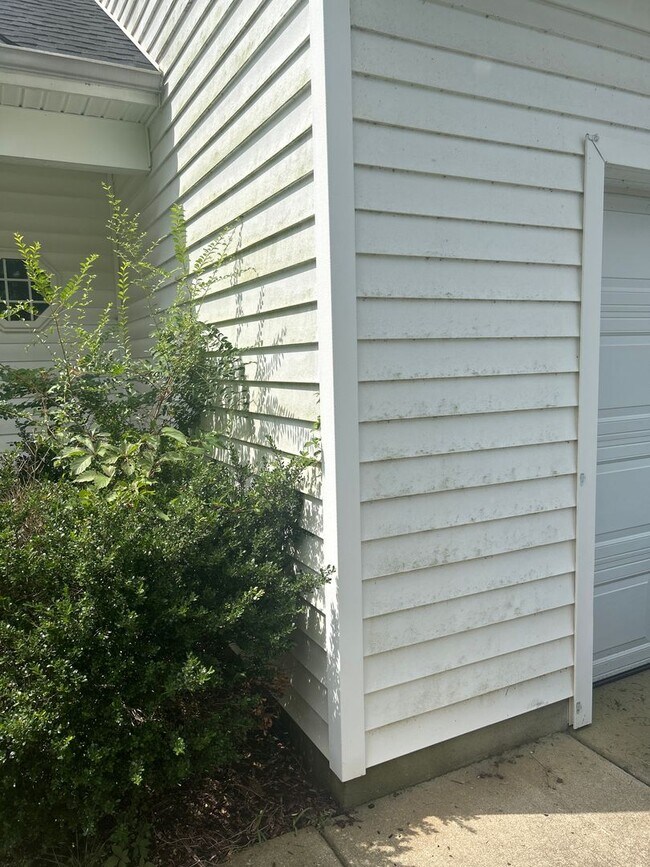 2712 Cabochon Diamond Ct in Raleigh, NC - Building Photo - Building Photo