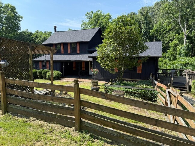 property at 3507 Stoney Hill Rd