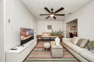 2902 Truxillo St in Houston, TX - Building Photo - Building Photo