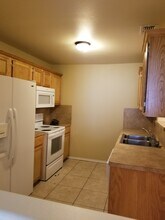 20413 Oak Hollow Ln in Harlingen, TX - Foto de edificio - Building Photo