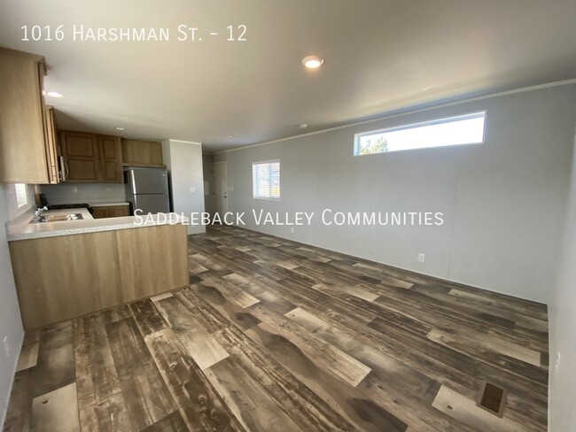 1016 Harshman St in Rawlins, WY - Building Photo - Building Photo