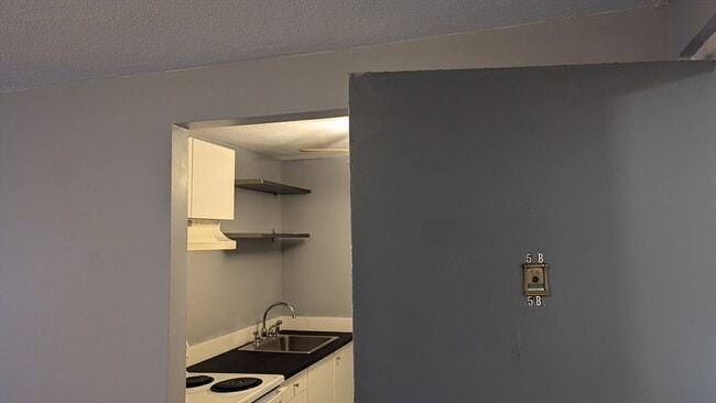 215 Winter St in Weymouth, MA - Building Photo - Building Photo