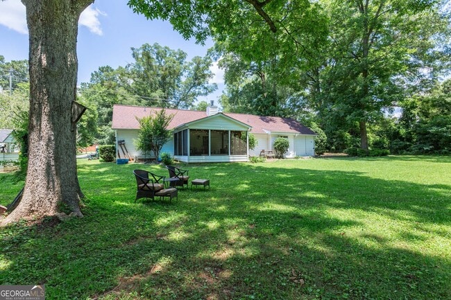 97 Line Creek Rd in Senoia, GA - Building Photo - Building Photo