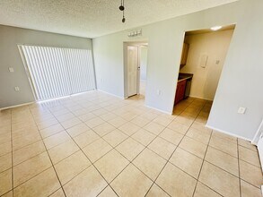 1101 Benoist Farms Rd in West Palm Beach, FL - Building Photo - Building Photo