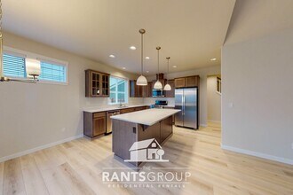9745 Brayden Ct SE in Lacey, WA - Building Photo - Building Photo