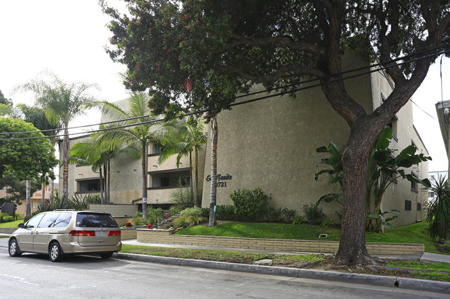 San Bonito Apartments in Torrance, CA - Building Photo - Building Photo