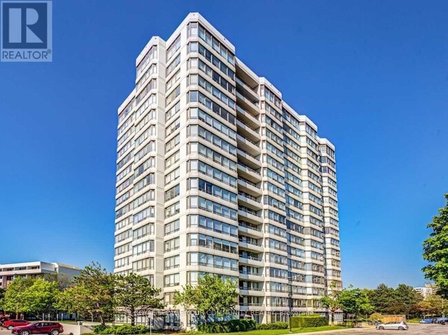 1121-1121 Steeles Ave W in Toronto, ON - Building Photo - Building Photo