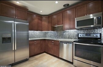 19635 Brassie Pl in Montgomery Village, MD - Building Photo - Building Photo