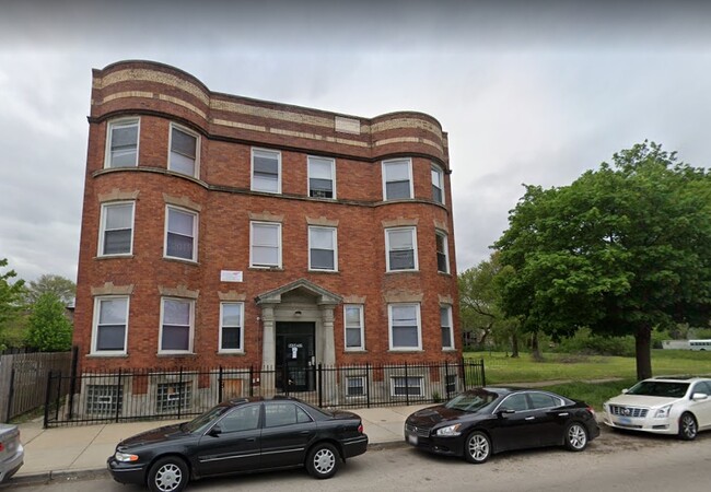 Bronzeville Washington Park Portfolio in Chicago, IL - Building Photo - Building Photo