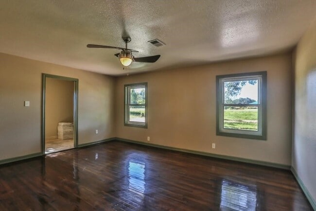 property at 14114 TX-36