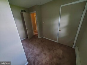 570 Guldin Rd in Blandon, PA - Building Photo - Building Photo