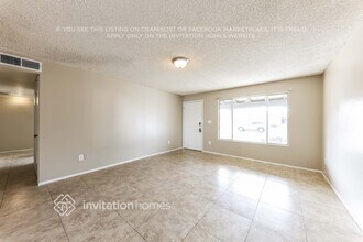 3502 W Voltaire Ave in Phoenix, AZ - Building Photo - Building Photo
