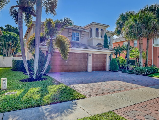 2227 Ridgewood Cir in Royal Palm Beach, FL - Building Photo - Building Photo