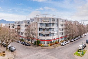 The Artiste in Vancouver, BC - Building Photo