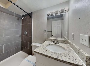 3960 E 122nd Ave in Thornton, CO - Building Photo - Building Photo