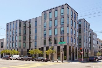 1515 15th St, Unit Apt 507 in San Francisco, CA - Foto de edificio - Building Photo