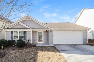 162 High Point Way in Hiram, GA - Building Photo